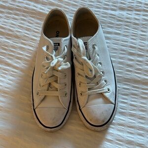 Converse white platform 7.5